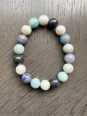 Trolleite bracelet 11mm SIZE 6.5’